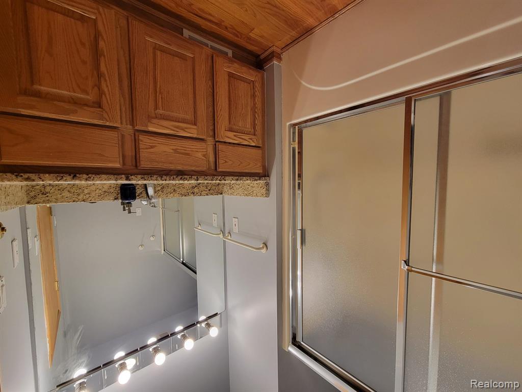 8808 Big Lake Road, Clarkston, MI — Photo 30