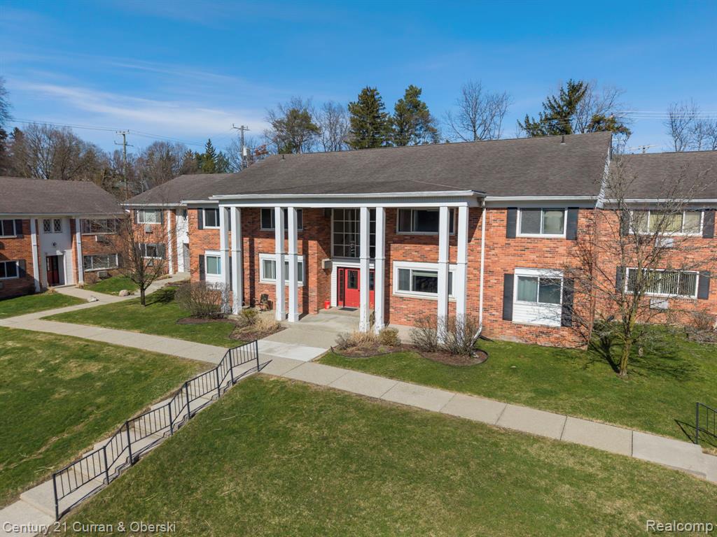 525 Fairbrook Street, 108, Northville, MI 48167 — Photo 30
