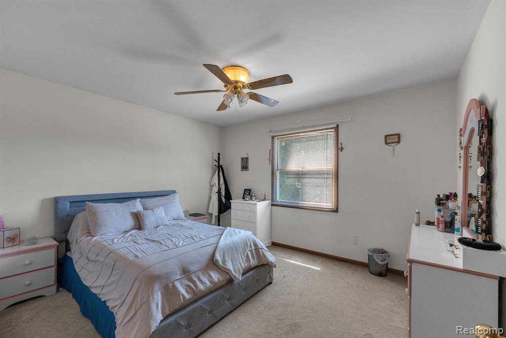43746 Via Antonio Drive, Sterling Heights, MI 48314 — Photo 24
