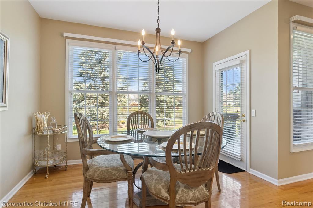 39510 Edgewater Drive, 100, Northville, MI 48168 — Photo 11