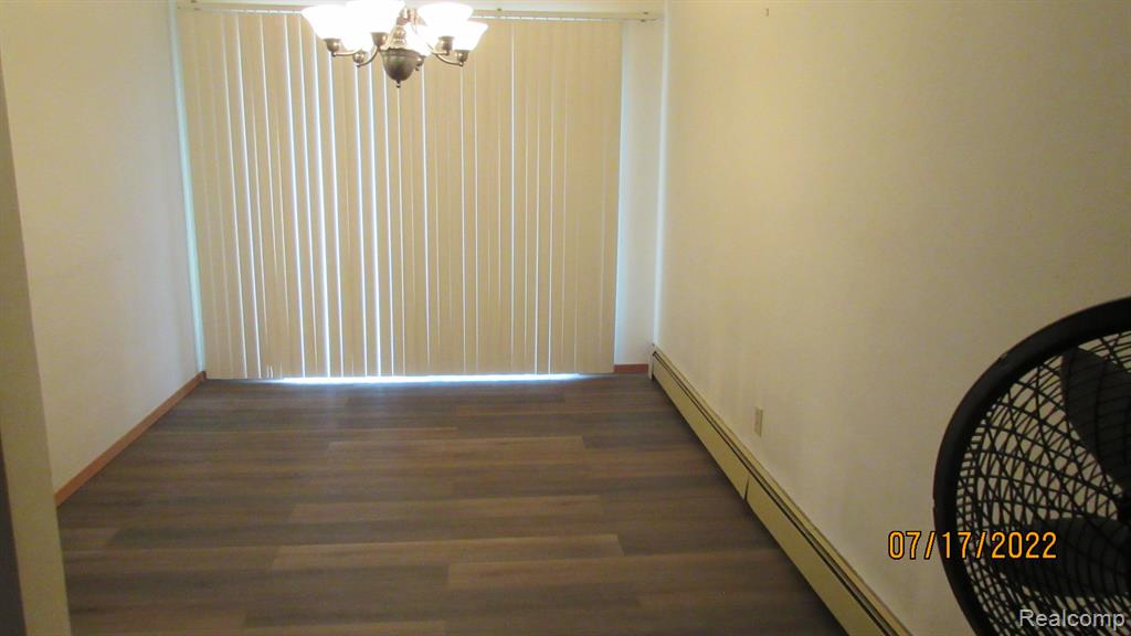 29497 GERALDINE Drive, Warren, MI 48093 — Photo 7