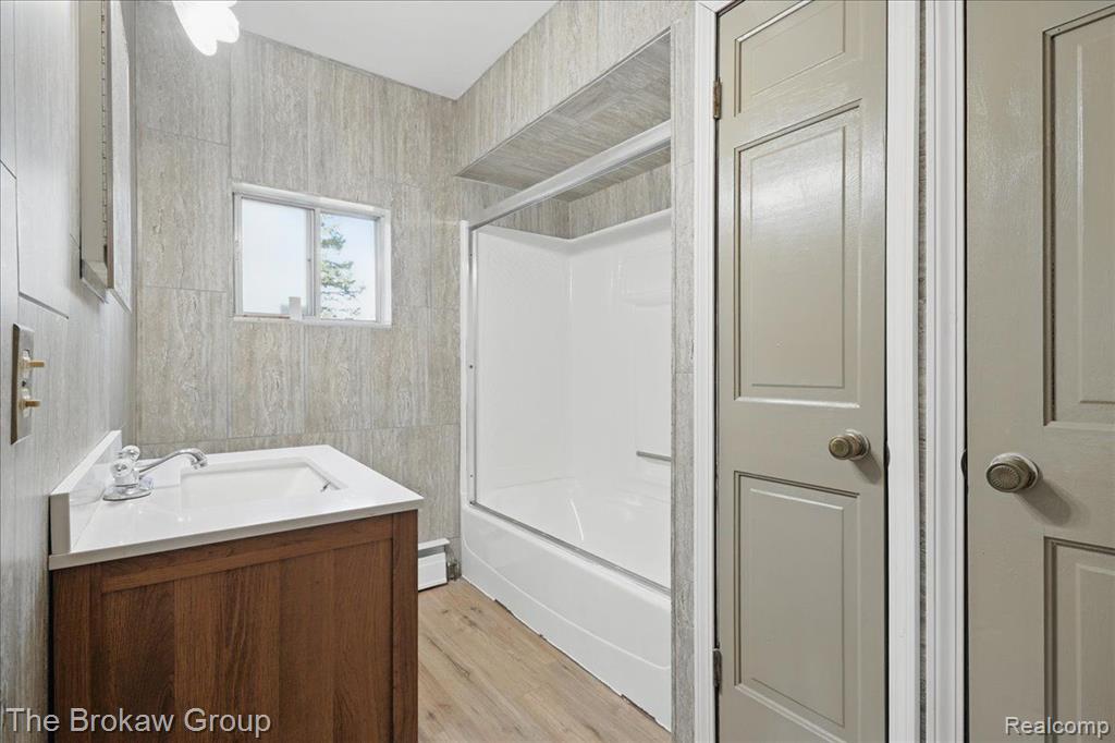 4426 MORRISH Road, Swartz Creek, MI 48473 — Photo 28