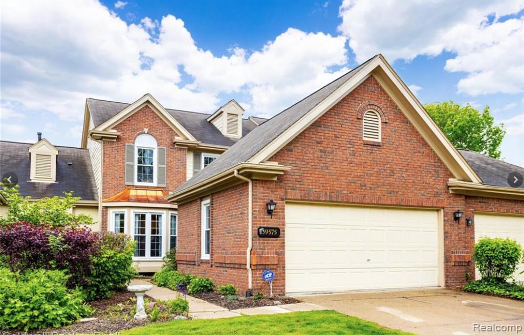 39575 VILLAGE RUN Drive, Northville, MI 48168 — Photo 2