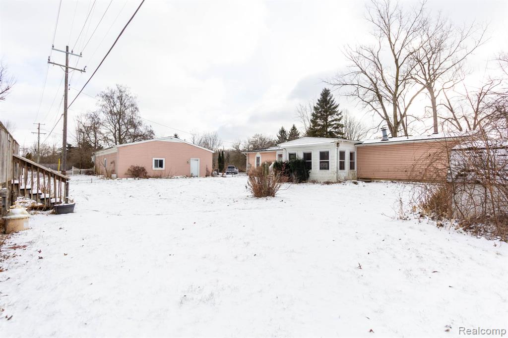 8200 Oakville Waltz Road, Belleville, MI 48111 — Photo 42