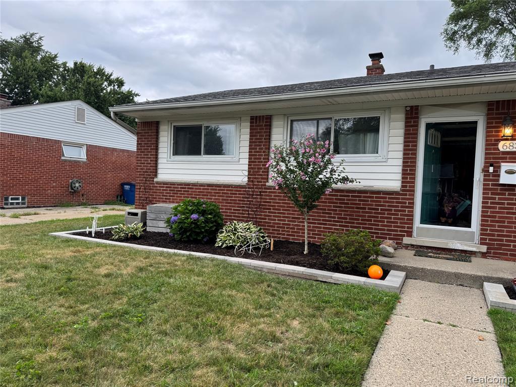 6838 Moccasin Street, Westland, MI — Photo 44