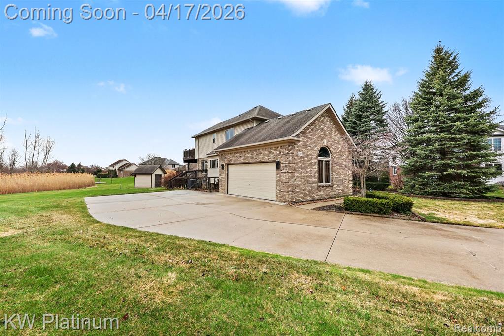 29124 Lesnau Court, Chesterfield, MI 48047 — Photo 31