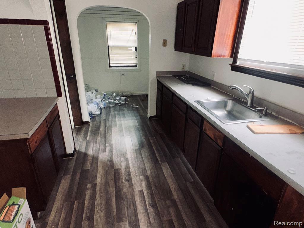 5050 Grayton Street, Detroit, MI 48224 — Photo 6