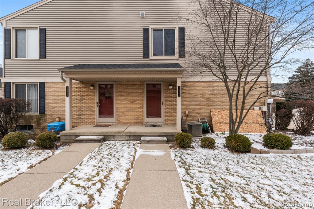44594 Connecticut, Clinton Twp, MI 48038 — front exterior