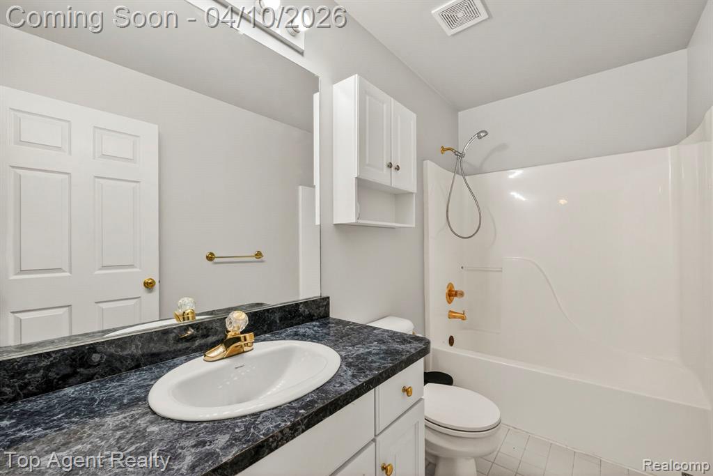 41567 Glade Road, 20, Canton, MI 48187 — Photo 26