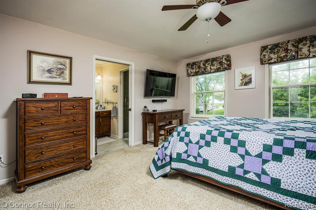474 Colorado Avenue, Marysville, MI 48040 — Photo 18