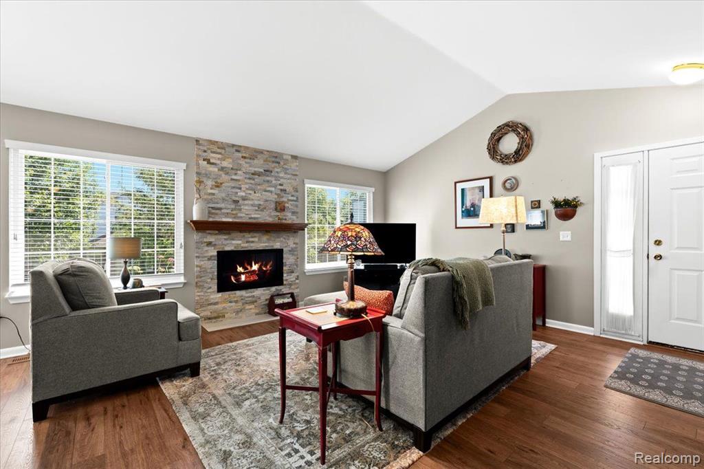 456 WINWOOD Circle, Walled Lake, MI 48390 — Photo 13