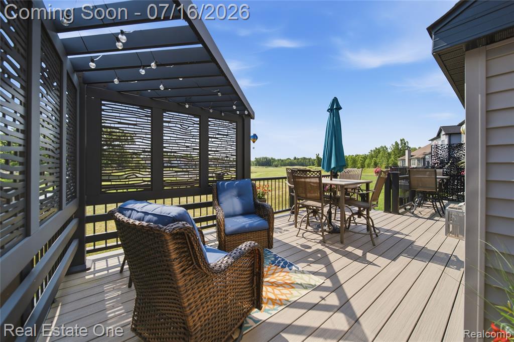 10641 Lone Oak Circle, Grand Blanc, MI 48439 — Photo 35