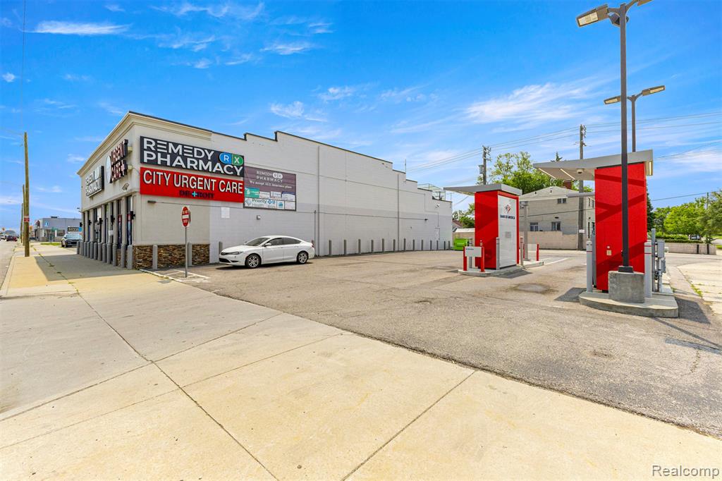 13403 W 7 Mile Road, Detroit, MI 48235 — Photo 38