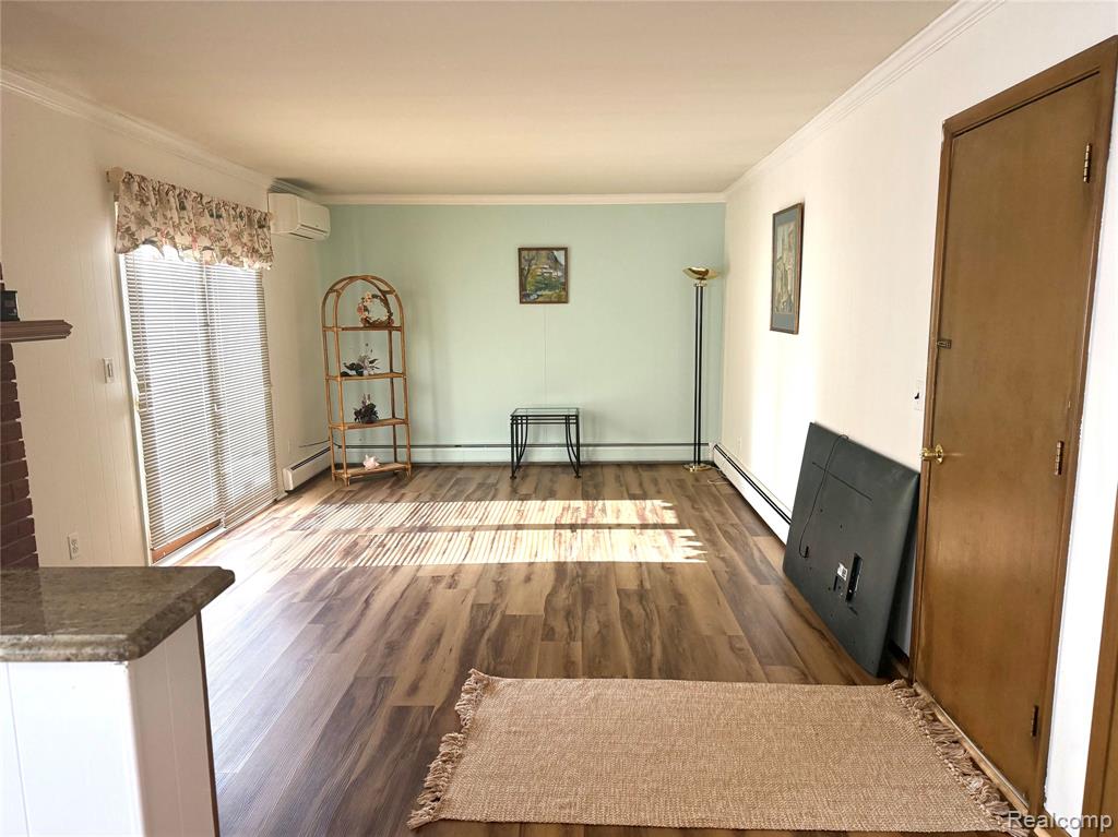 2570 Aspen Lane, Bloomfield, MI 48302 — Photo 9