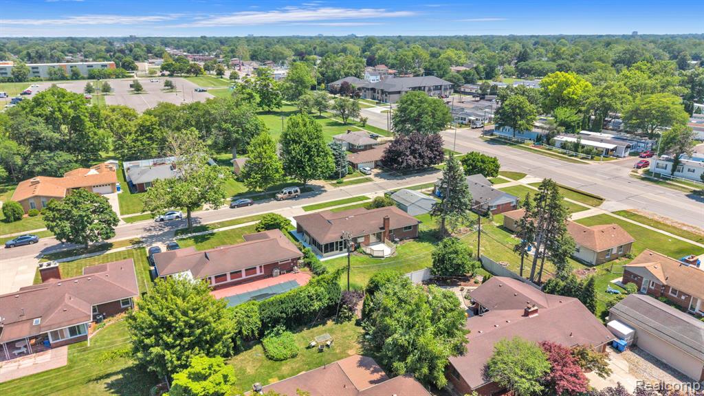 26327 Woodworth Circle, Dearborn Heights, MI 48127 — Photo 51
