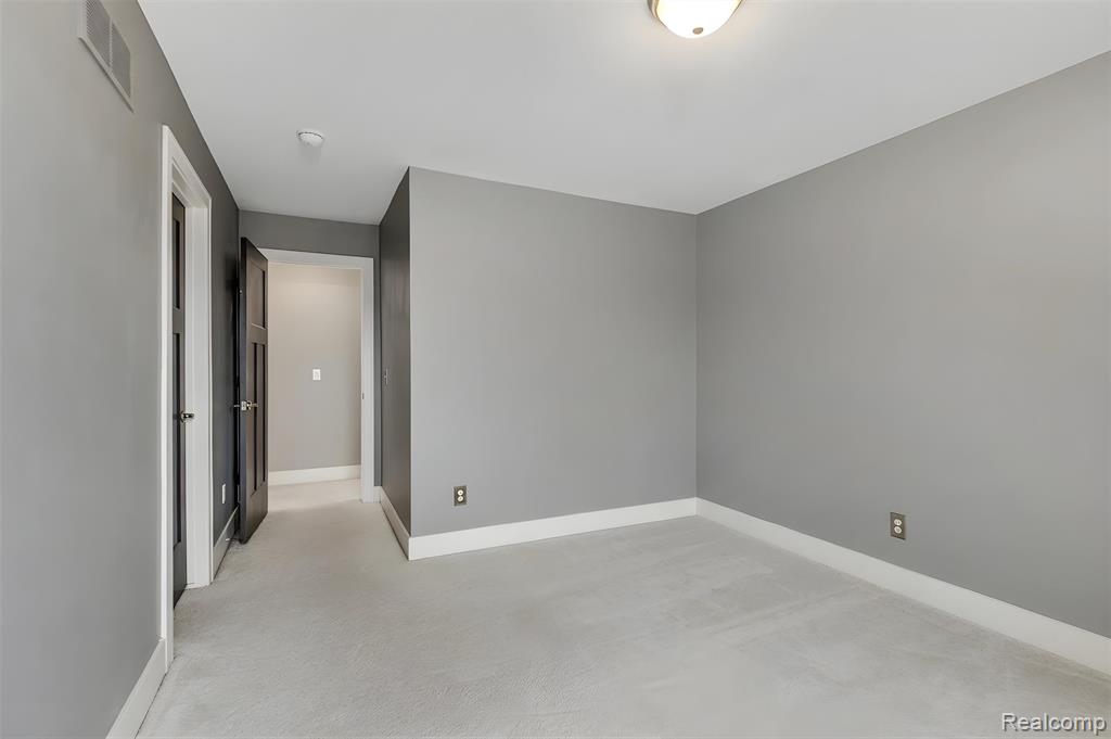 21924 E Majestic Drive, Macomb, MI 48044 — Photo 49