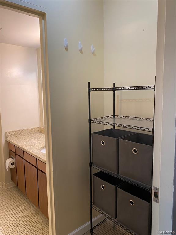 555 E William Street, Ann Arbor, MI 48104 — Photo 14