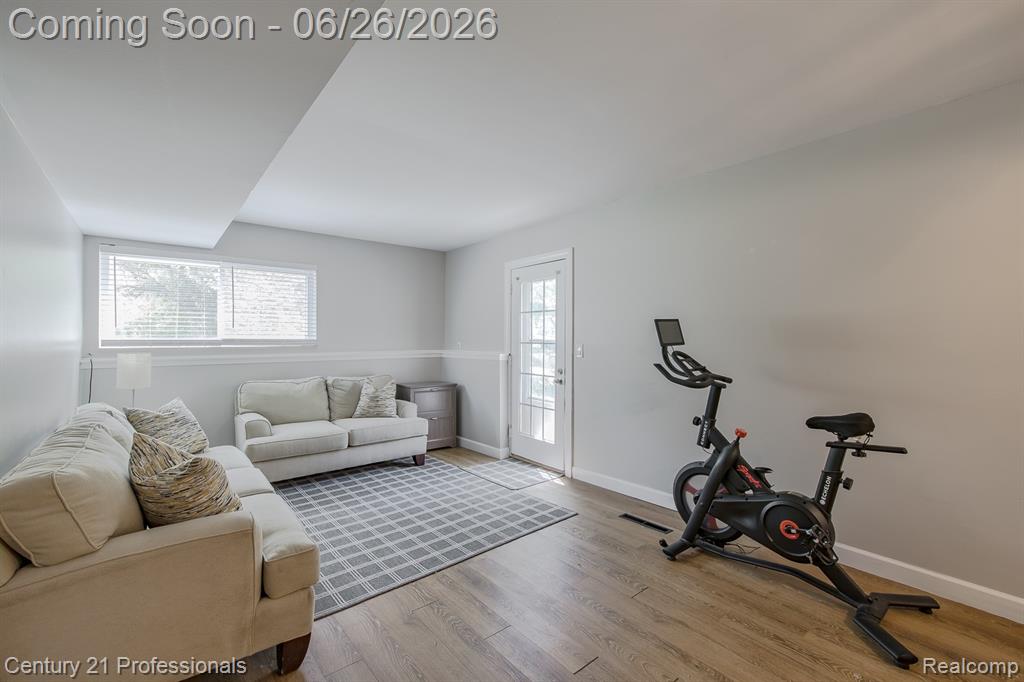 500 Neptune Drive, Ortonville, MI 48462 — Photo 33