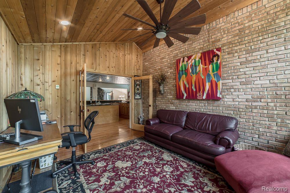 6576 Balmoral Terrace, Clarkston, MI — Photo 38