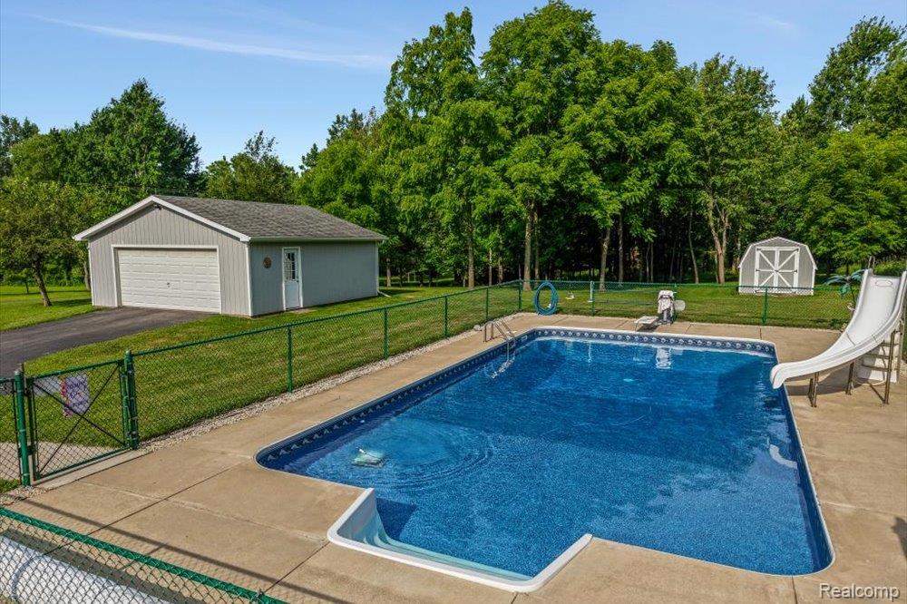 9393 N Gregory Road, Fowlerville, MI 48836 — Photo 42
