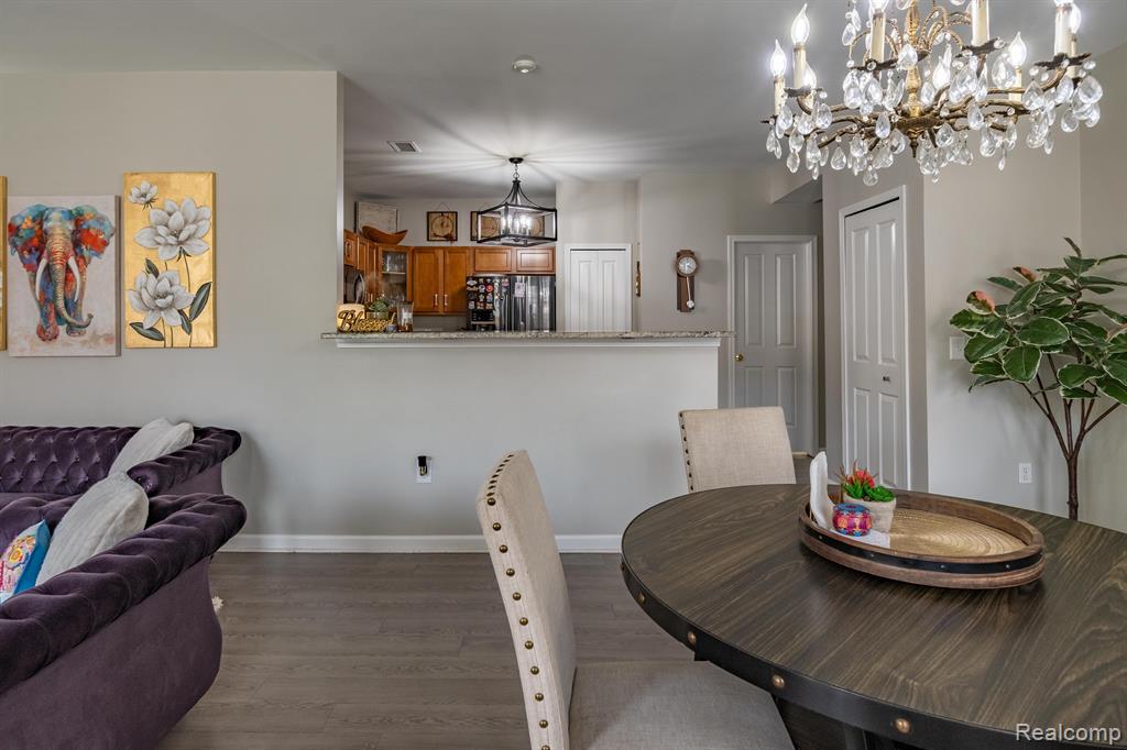 47543 PEMBROKE Drive, Canton, MI 48188 — Photo 24