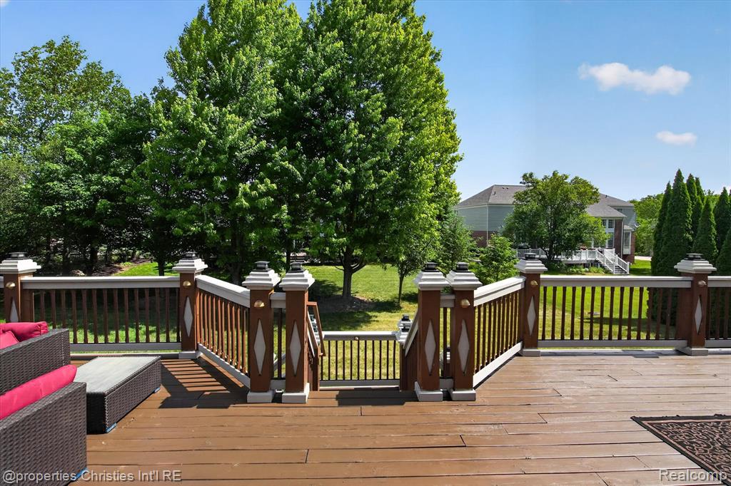 45094 Oak Forest Drive, Northville, MI 48168 — Photo 69