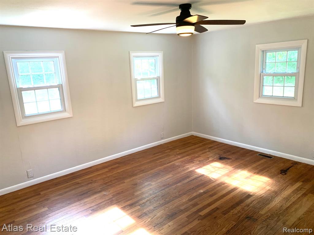15145 Worden Road, Holly, MI 48442 — Photo 15
