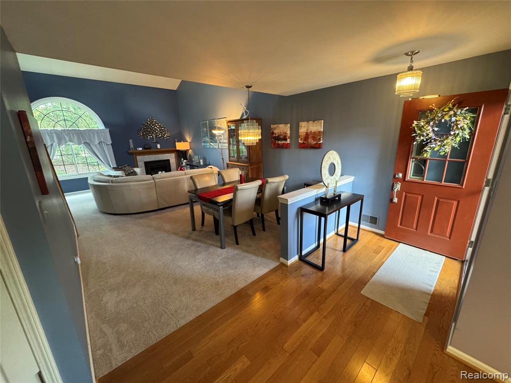 1017 Elmwood Drive, 5, Brighton, MI 48116 — Photo 8