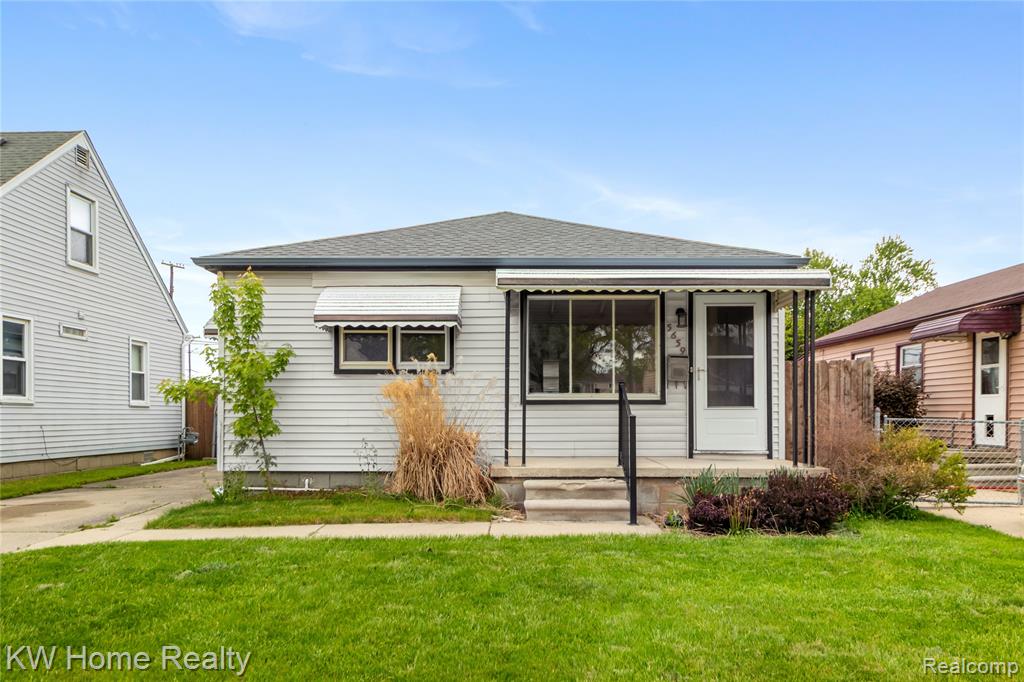 5659 Lathers Street, Garden City, MI — Photo 2