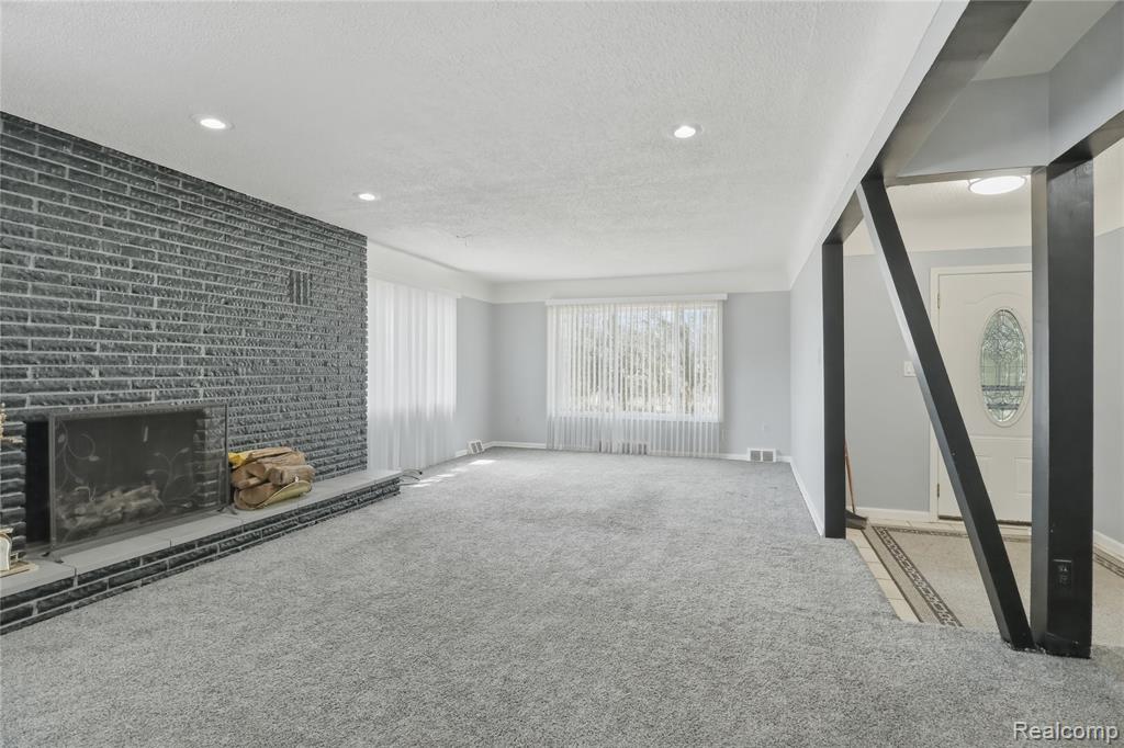 2555 W Boston Boulevard, Detroit, MI 48206 — Photo 10