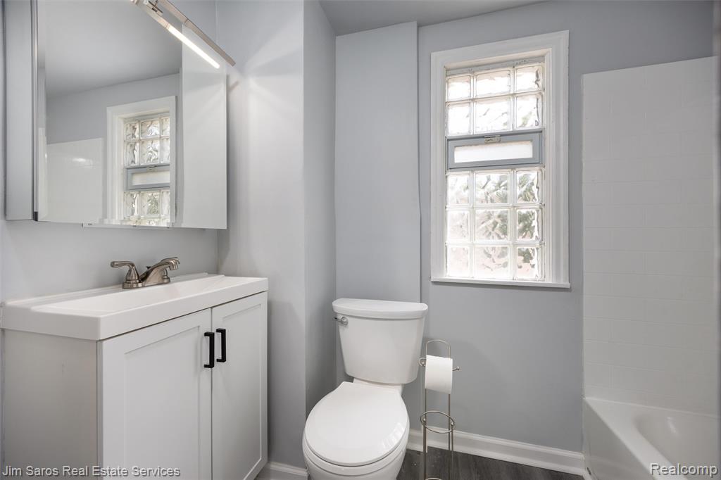 22911 Hayes Avenue, Eastpointe, MI 48021 — Photo 16