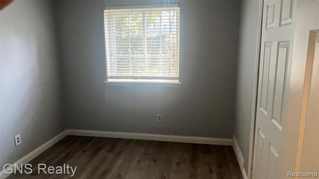 45270 Keding Street, 102, Utica, MI 48317 — Photo 14