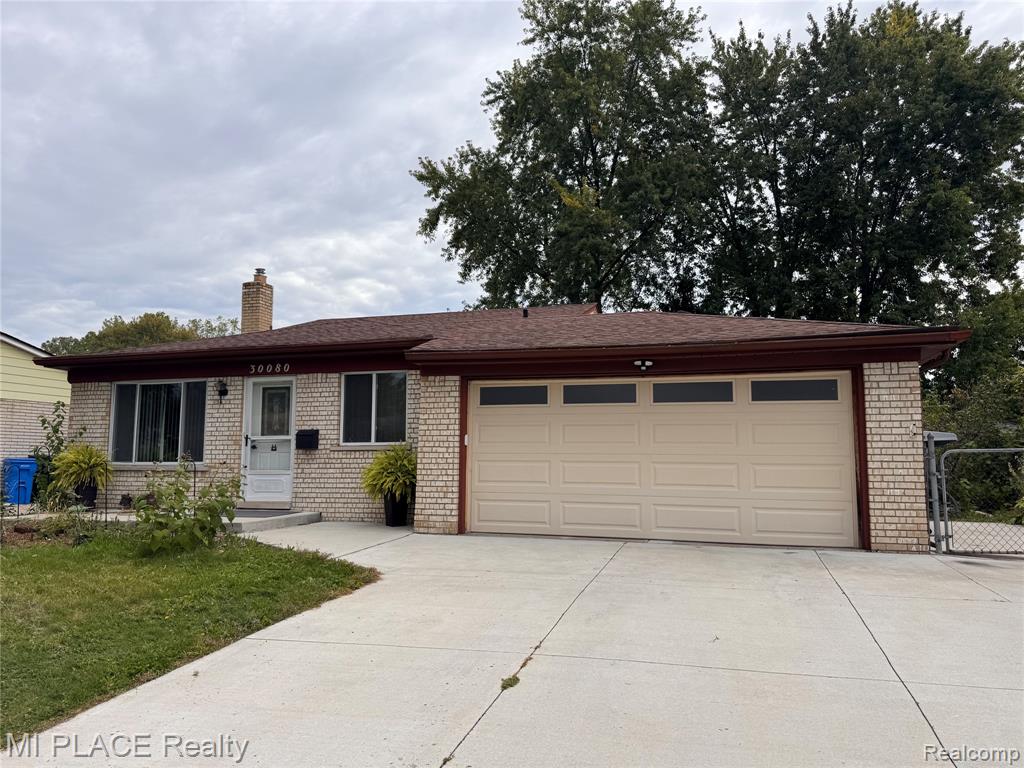 30080 Avondale Drive, Madison Heights, MI 48071