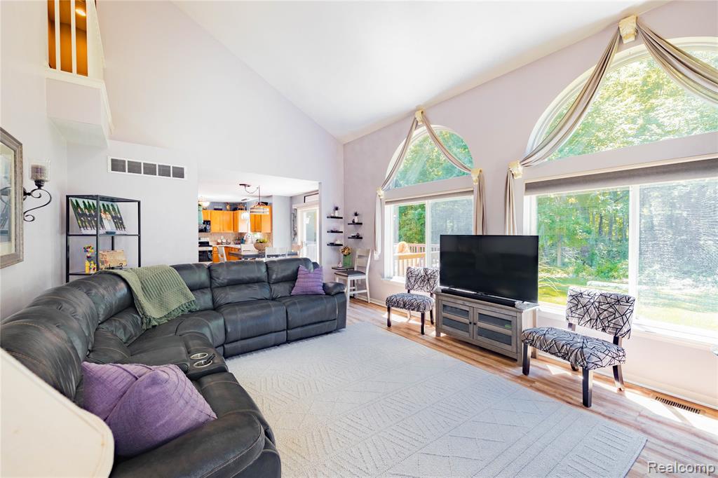 52657 Huntley Avenue, New Baltimore, MI 48047 — Photo 21