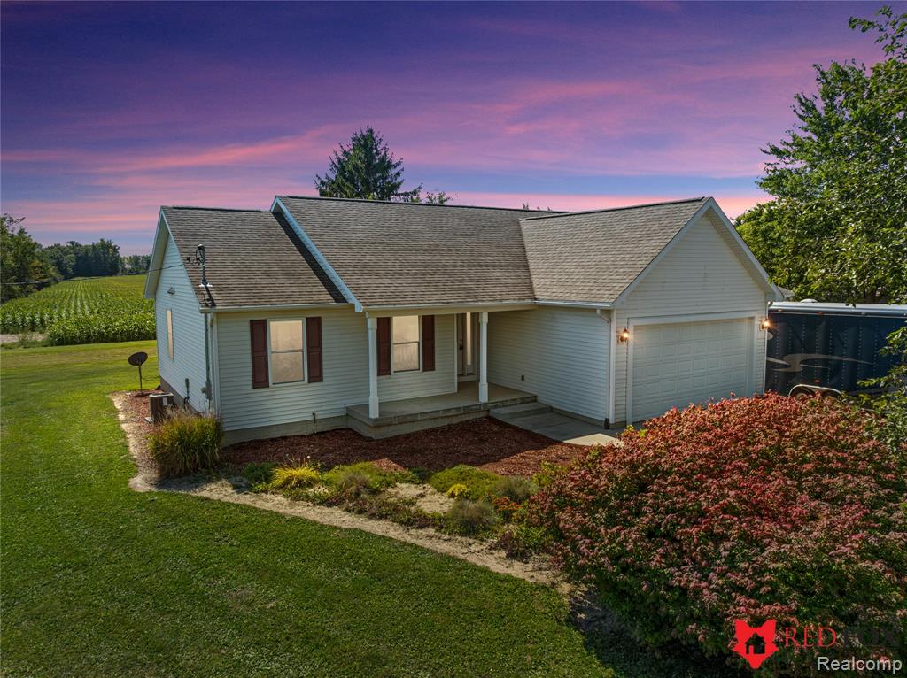 8110 Middleton Road, Corunna, MI 48817 — Photo 2