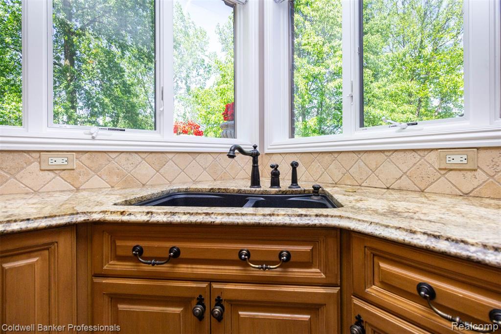 57177 Covington Drive, Washington, MI — Photo 20