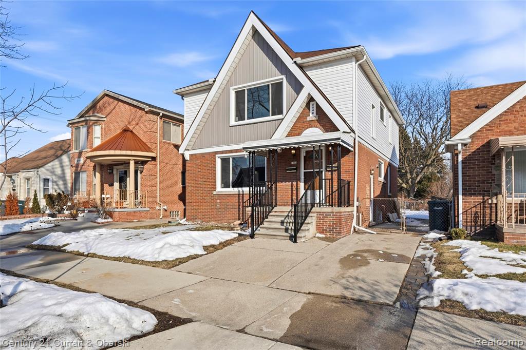 6640 Yinger Avenue, Dearborn, MI 48126 — front exterior