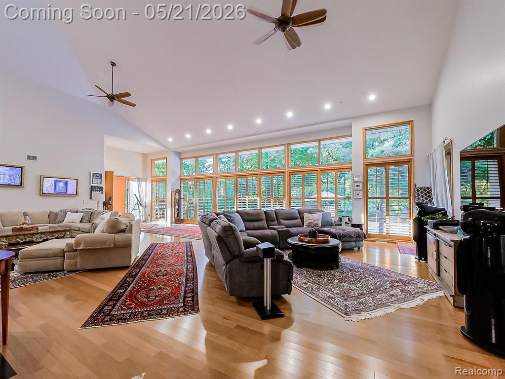 17477 IRIS Circle, Clinton Twp, MI 48036 — Photo 25