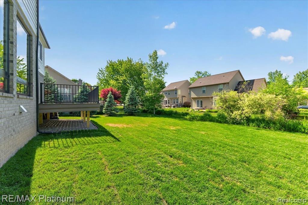 1309 Walloon Way, Orion, MI — Photo 37