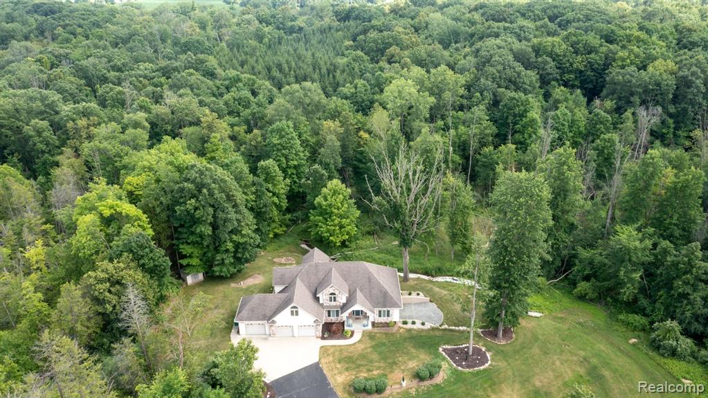 4695 Powell Drive, Mount Pleasant, MI 48858 — Photo 3