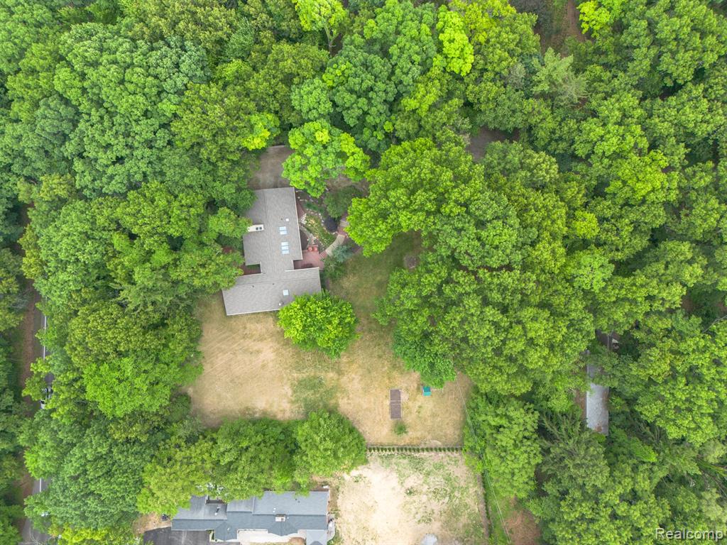 30795 Adair Court, Franklin, MI 48025 — Photo 57
