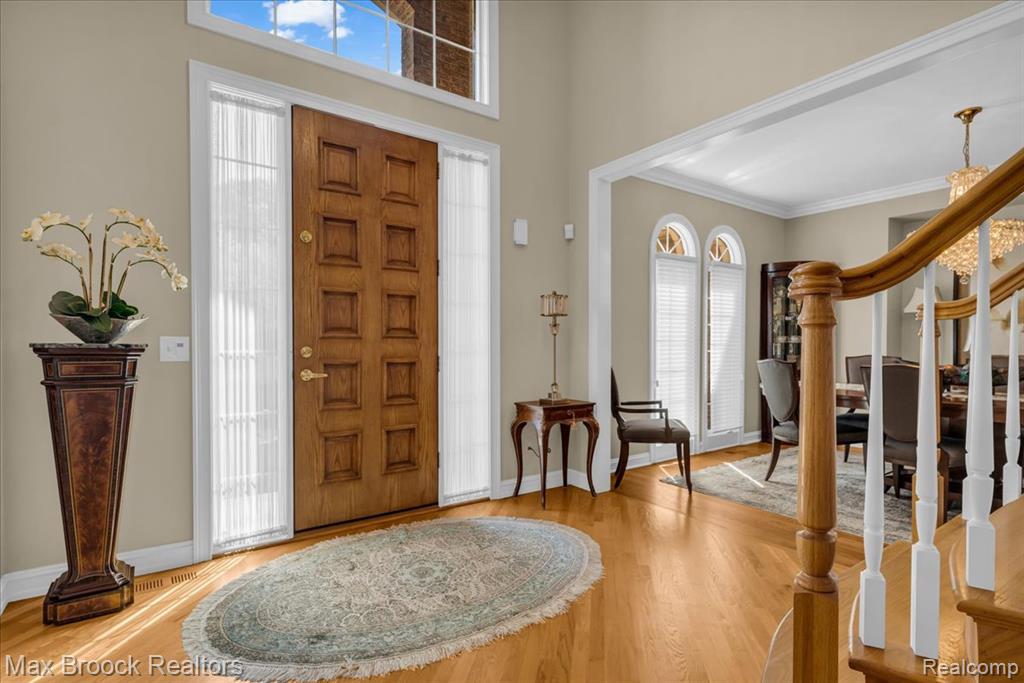 6324 Wildwood Lane, West Bloomfield, MI 48324 — Photo 3