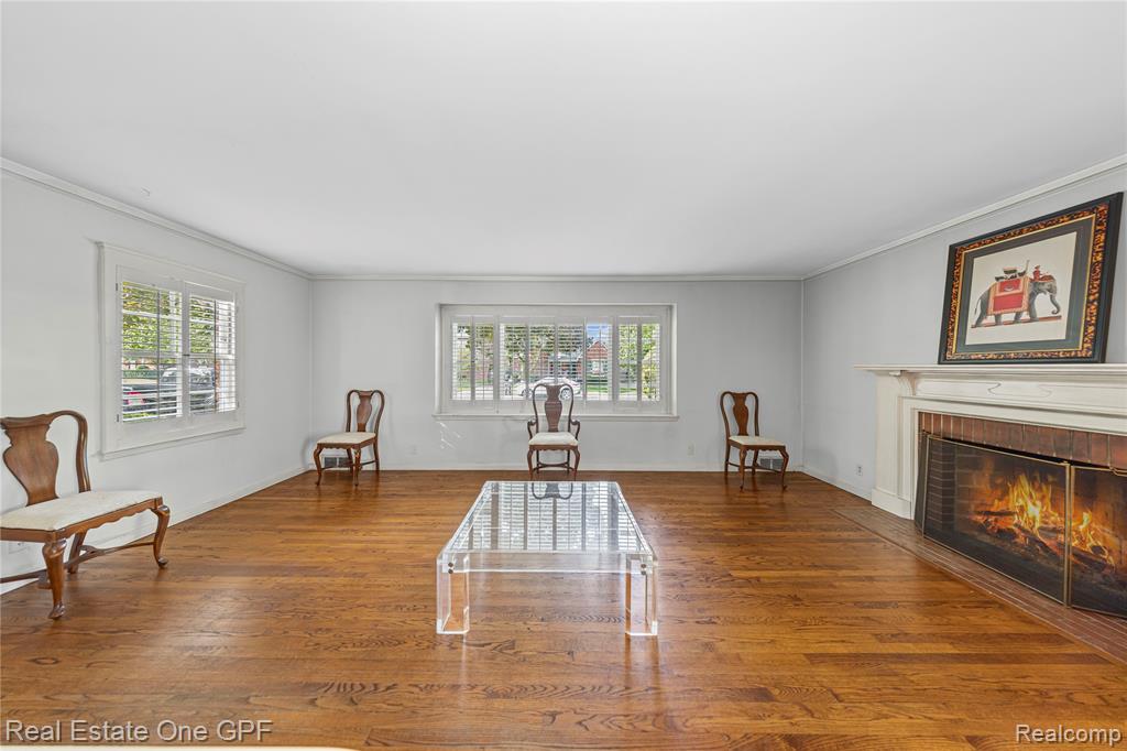 438 Colonial Court, Grosse Pointe Farms, MI 48236 — Photo 6