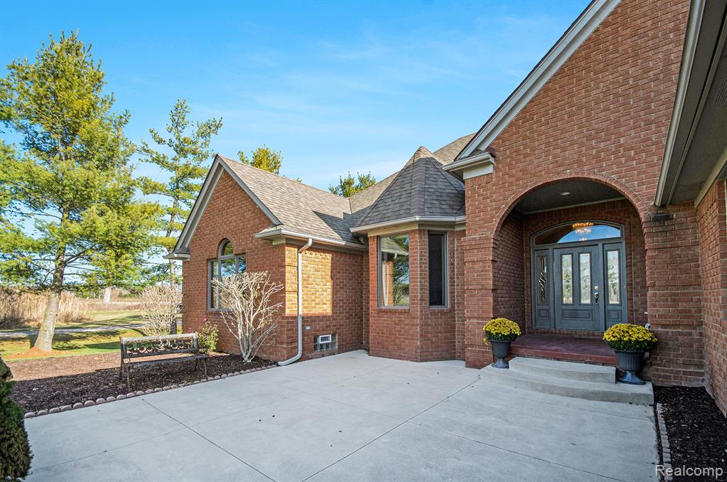 62704 Schoenherr Road, Washington, MI — Photo 3