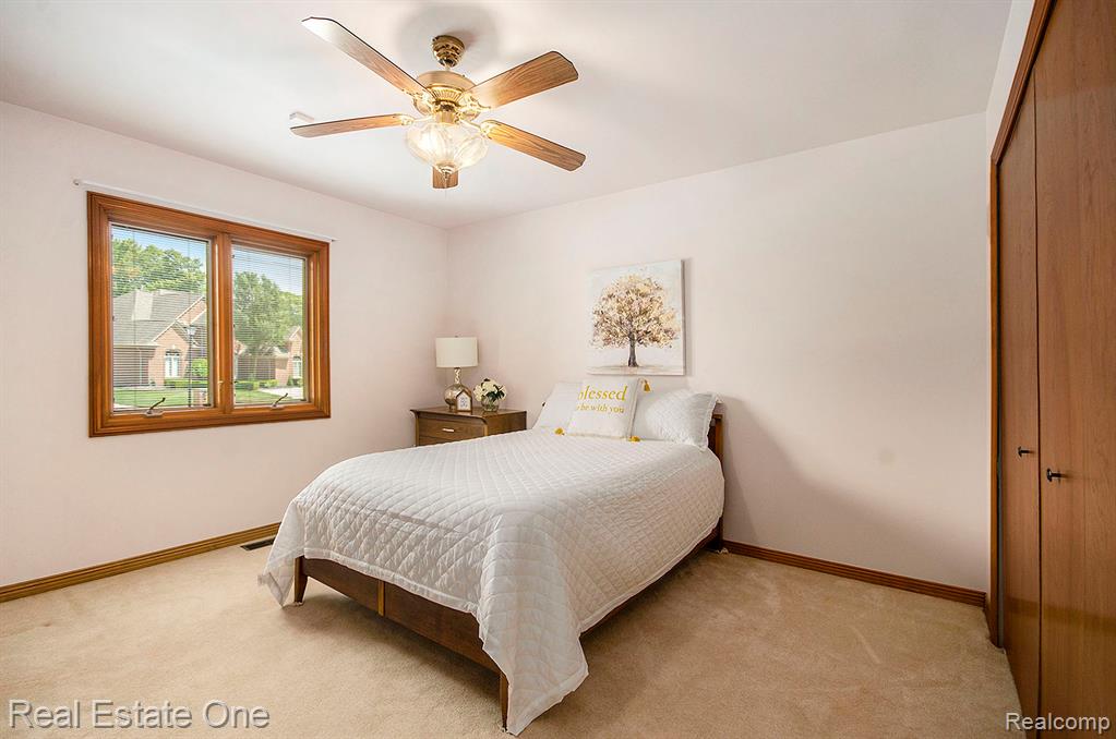 54149 Acadia Drive, Macomb, MI 48042 — Photo 21