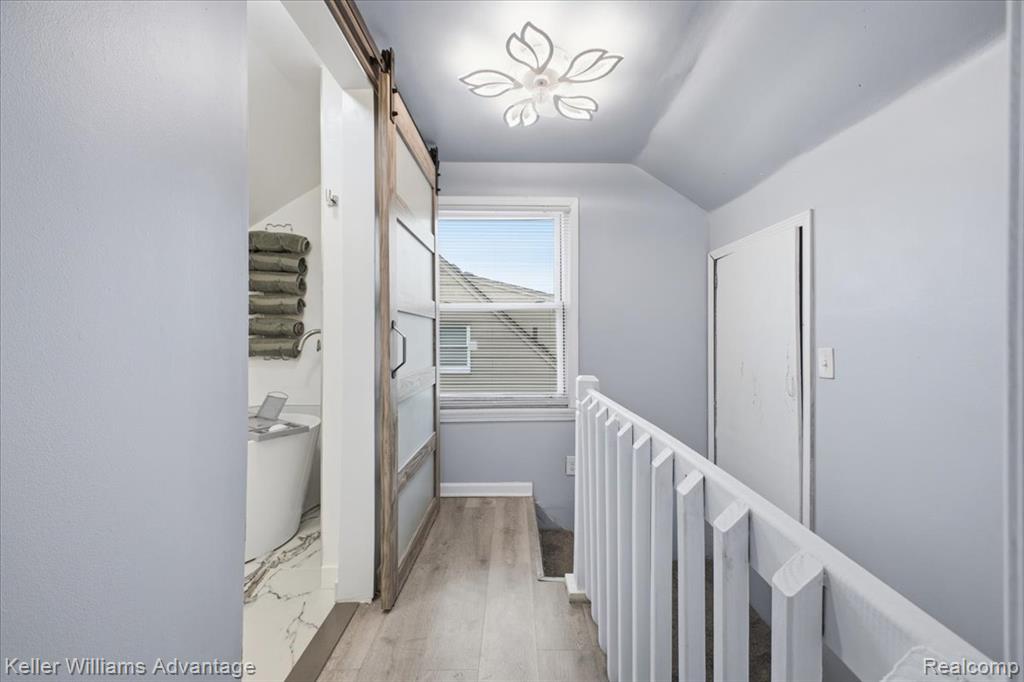 2145 Vernier Road, Grosse Pointe Woods, MI 48236 — Photo 26