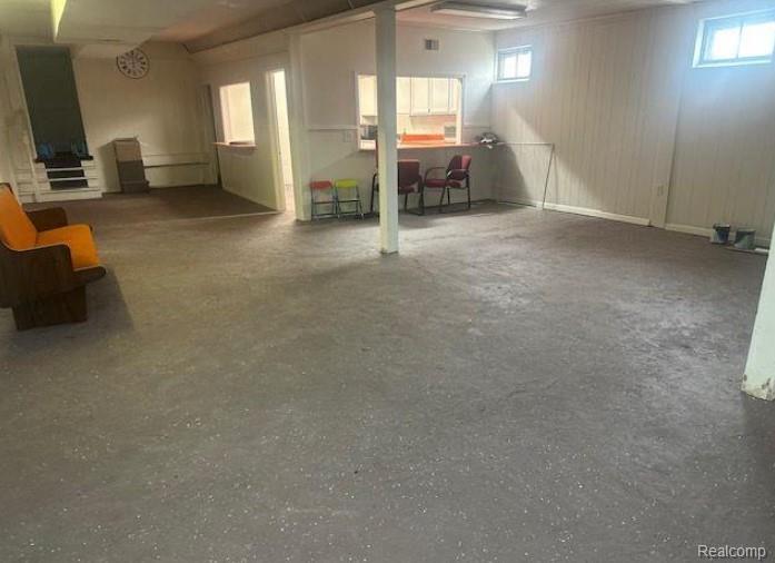 1386 E Hemphill Road, Burton, MI 48529 — Photo 14