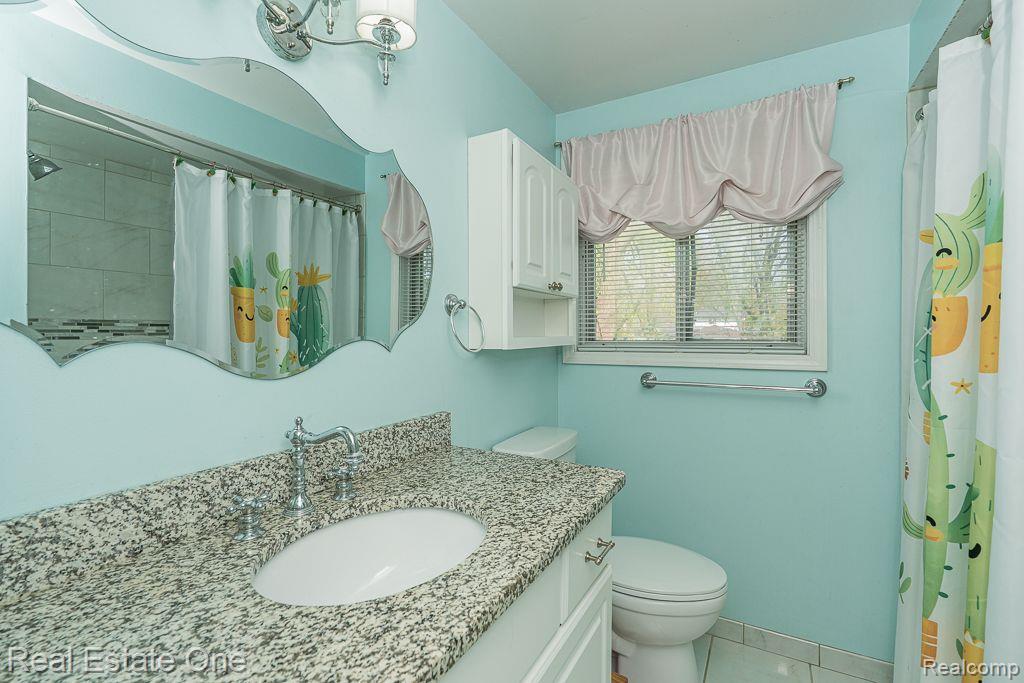 53416 Bellamine Drive, Shelby Twp, MI 48316 — Photo 29