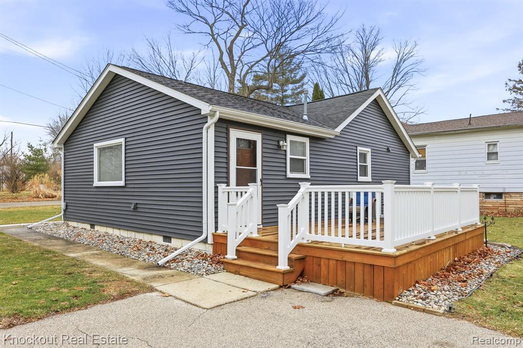 213 E Maple Street, Vassar, MI 48768 — Photo 22