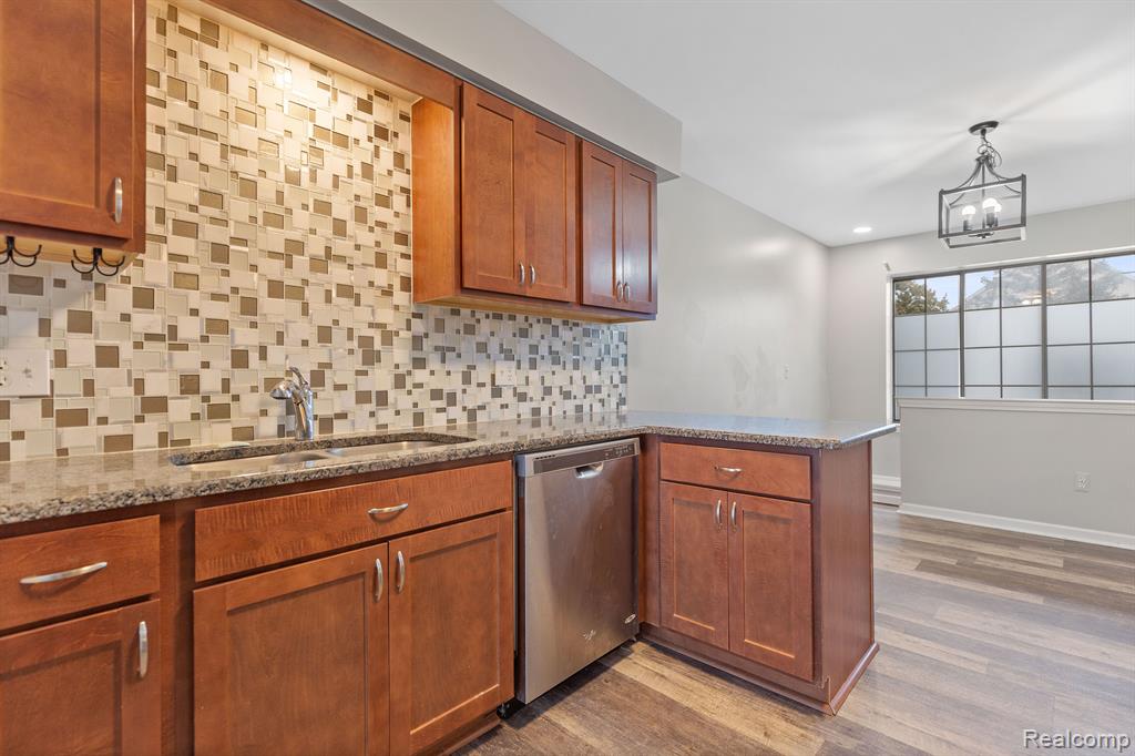 57269 BEACONSFIELD Road, Washington, MI — Photo 8
